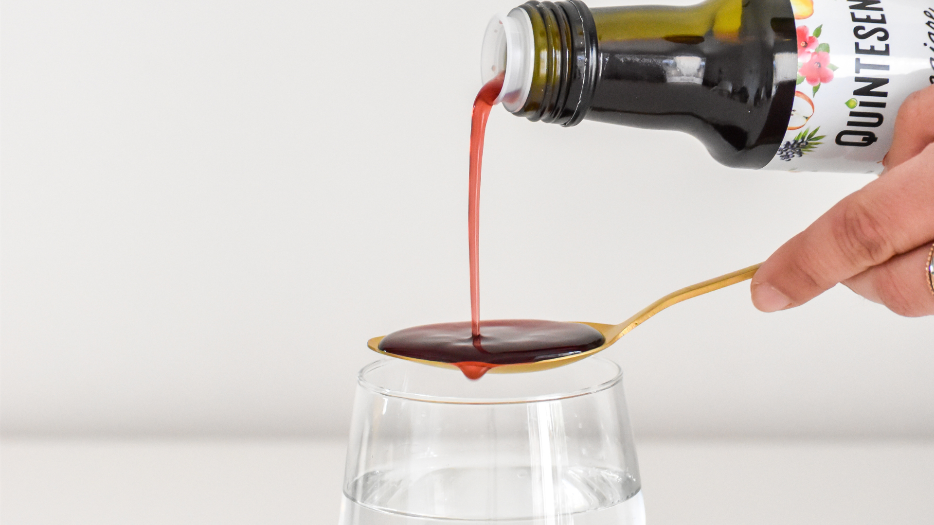 COMMENT BOIRE LE VINAIGRE DE CIDRE ? 3 RECETTES DE BOISSONS SANTÉ POUR VOTRE CURE