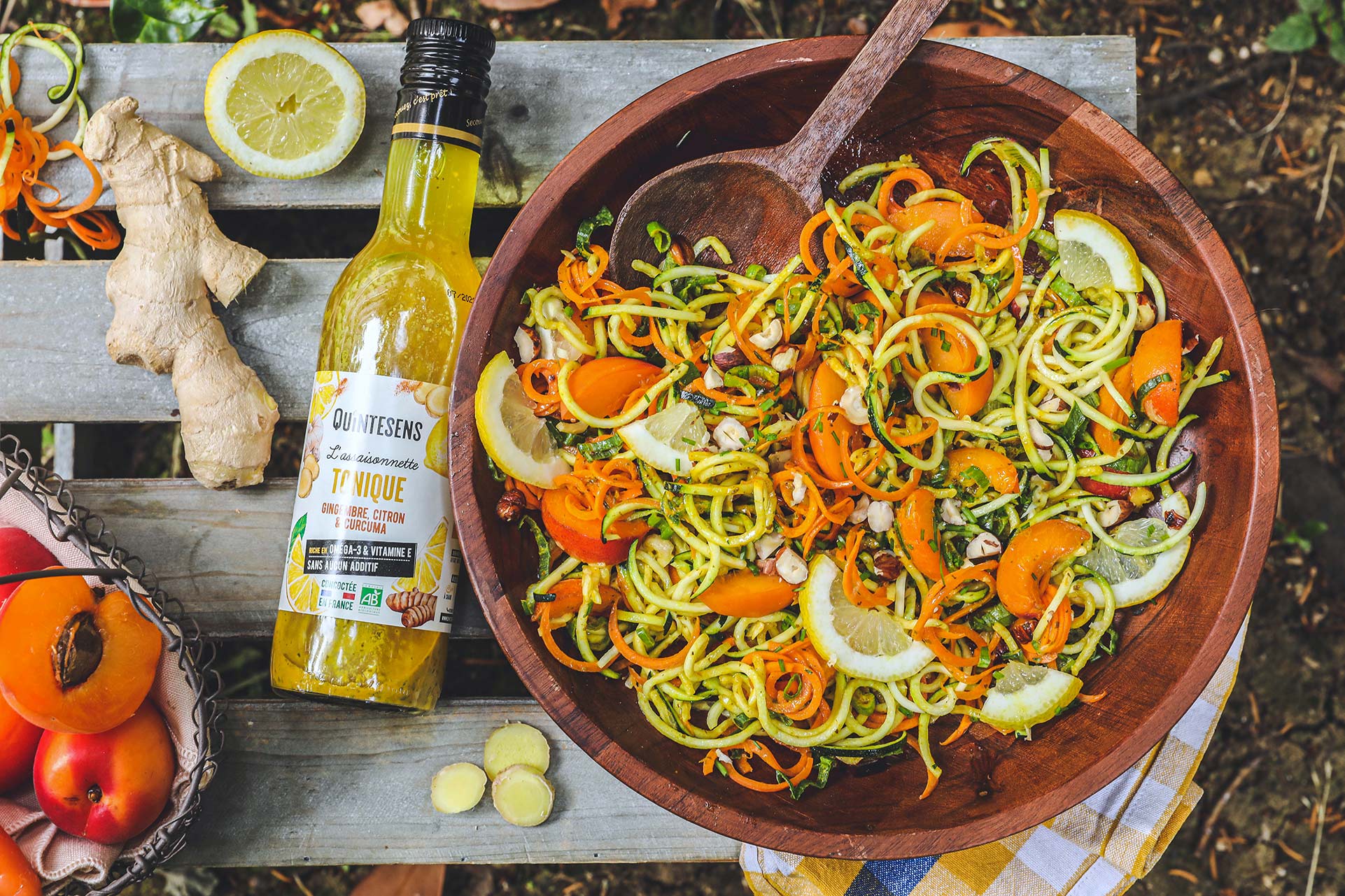 SPAGHETTI DE COURGETTES, ABRICOTS ET CAROTTES