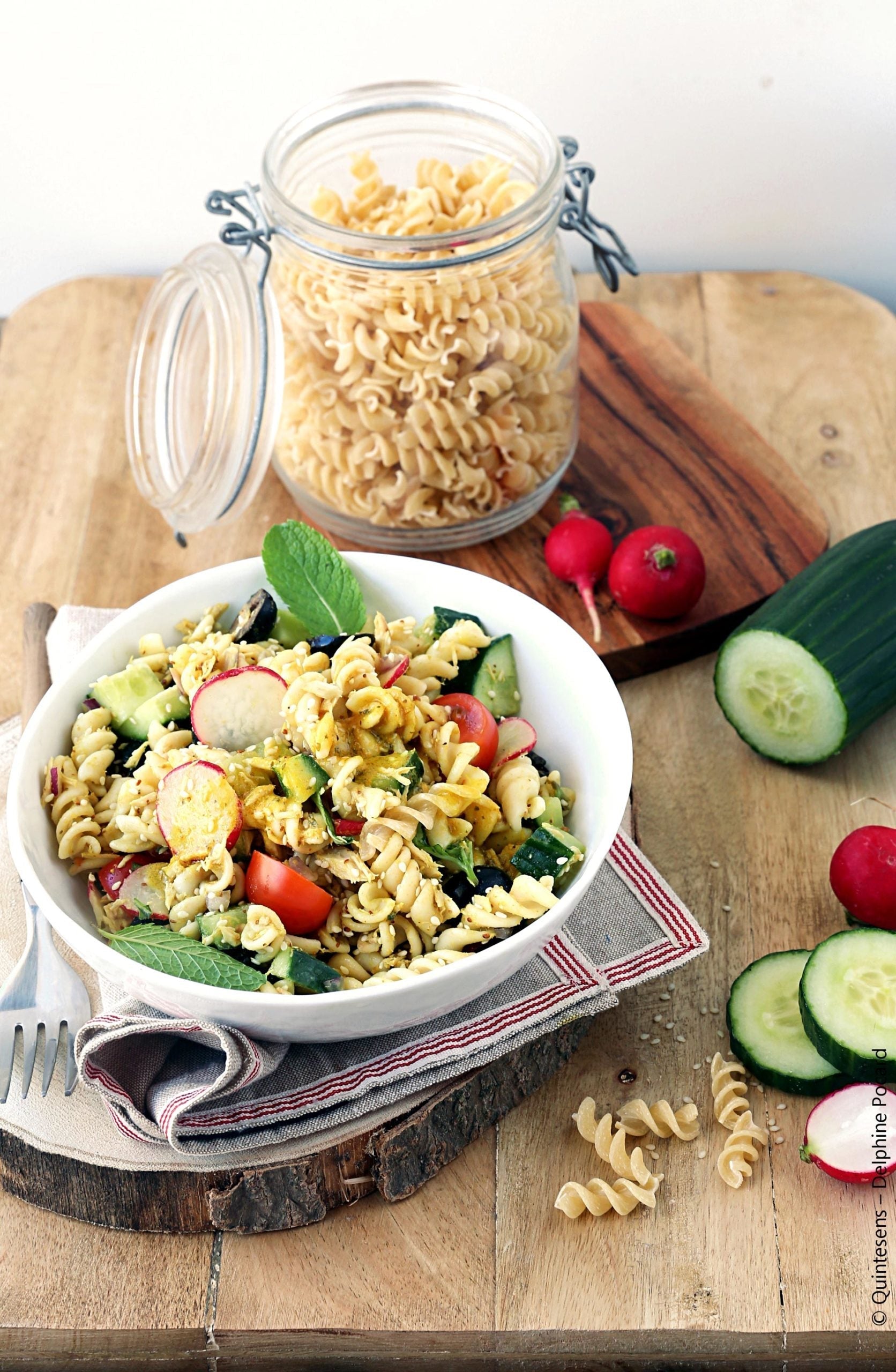 SALADE FUSILLI AU THON ET AUX LÉGUMES