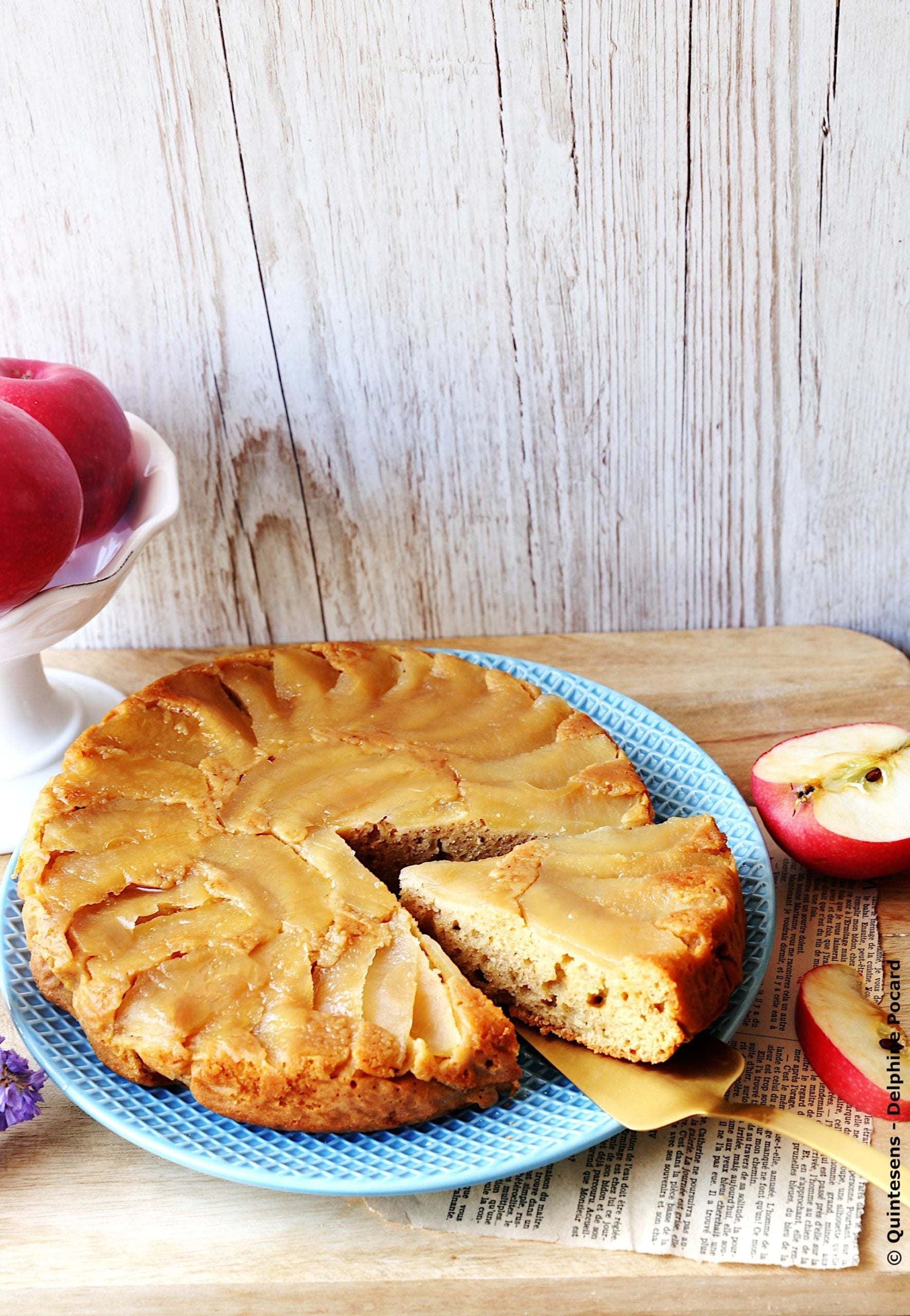 GÂTEAU RENVERSÉ AUX POMMES